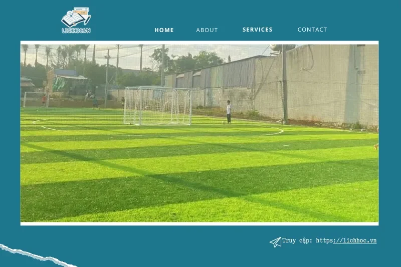 Sân bóng đá The Gold